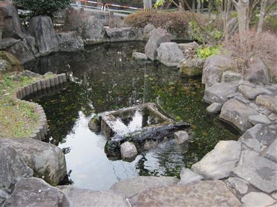 年の神公園（水）